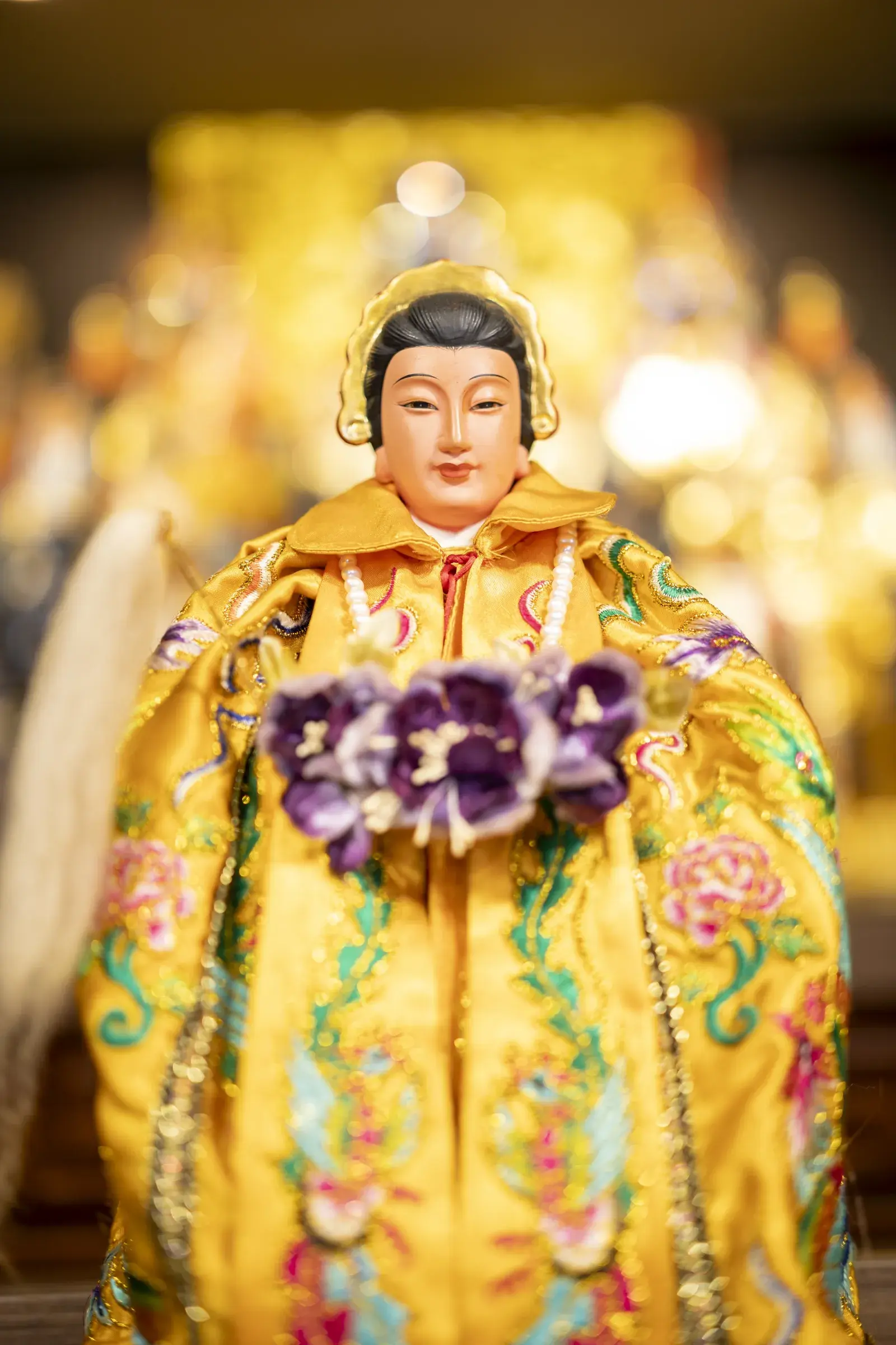 無極媧皇元君正面