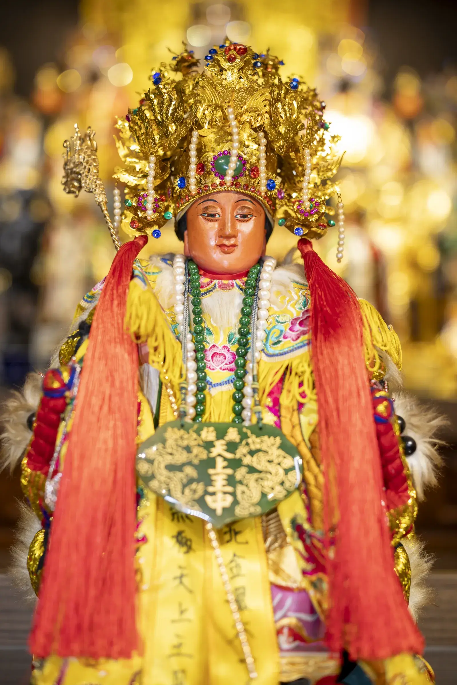 無極天上王母大天尊正面